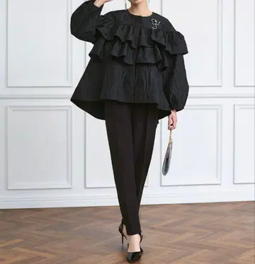 더블 프릴 자카드 자켓 & 테이퍼드 팬츠 세트