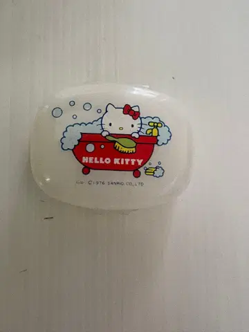 쇼와 레트로 산리오 헬로키티 미니 비누 케이스