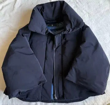 새상품급+J UNIQLO 유니클로 하이브리드 다운 자켓 XS 네이비