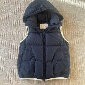 네이비 후드 부착 다운 베스트
