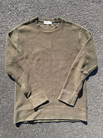 백 넘버 크루넥 니트