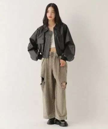 Heather 크롭 가죽 자켓 블랙