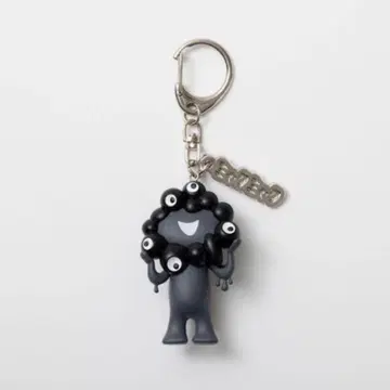 블랙 미야쿠미야쿠 키링