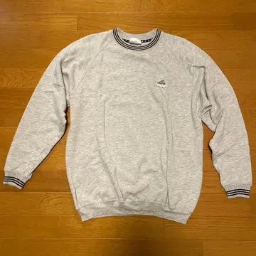 adidas 그레이 트레이닝복