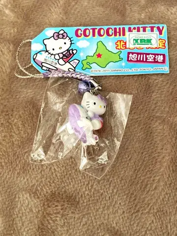 홋카이도 한정 헬로키티 스트랩