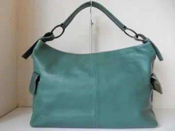 천연 가죽 에네스베 A4 대응 5 포켓 숄더백 그린