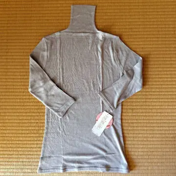 [ 미사용 새상품 ] 천사의 쉬폰 보틀넥 7부 소매