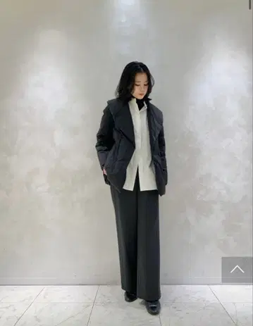 숄카라 다운 자켓 BLENHEIM