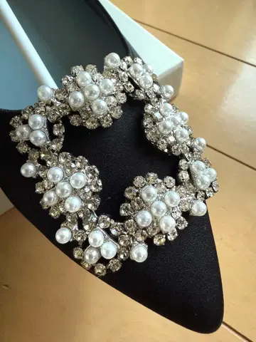 새상품 (시착만) Emma Francis 비쥬 펌프스