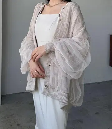 볼륨 튤 니트 가디건