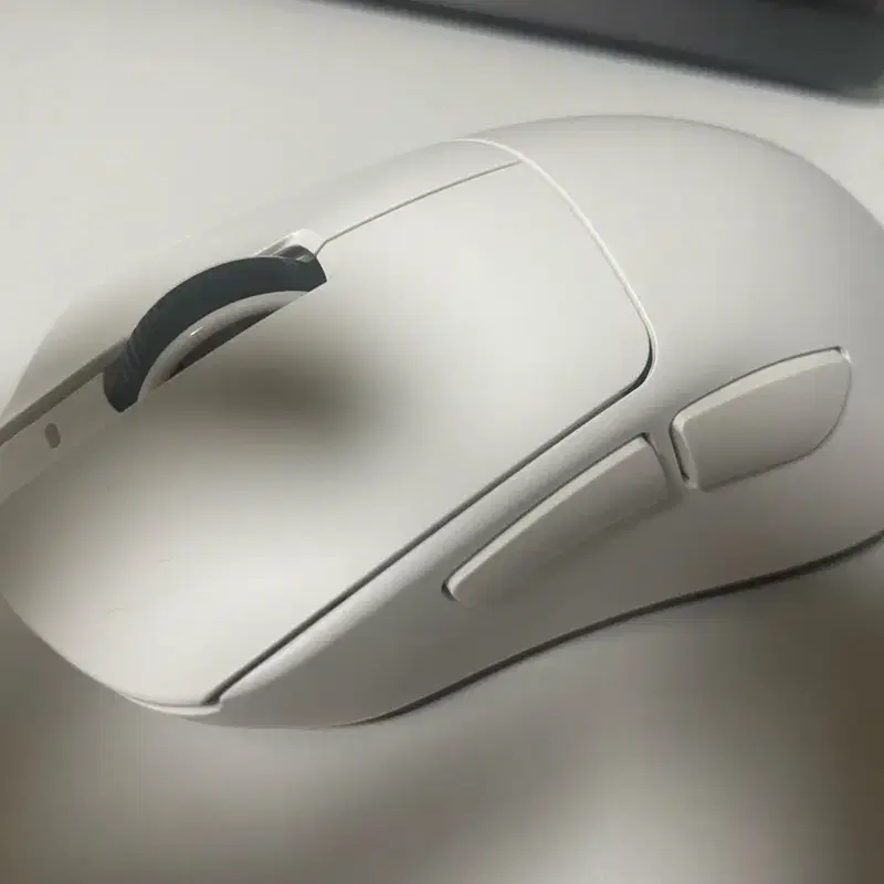 테라 레볼루션 (g703경량쉘) 8k동글포함 상태최고