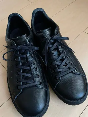 패트릭 펀치 14 가죽 스니커즈 블랙