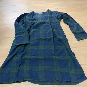 BEAMS BOY 체크 무늬 긴팔 무릎 기장 원피스