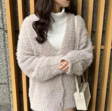 NICE CLAUP 아자토모테 롱 가디건 핑크 퍼 가디건