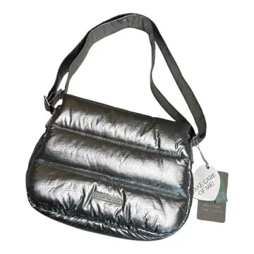 택 포함 미사용 BEYOND THE VINES 한정 컬러 숄더백