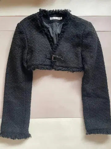 [ 11월 30일 판매 종료 ] MOUSSY 블랙 노카라 자켓