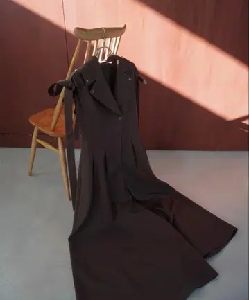 Aimeine 어깨 리본 포함 올인원 브라운 S 사이즈