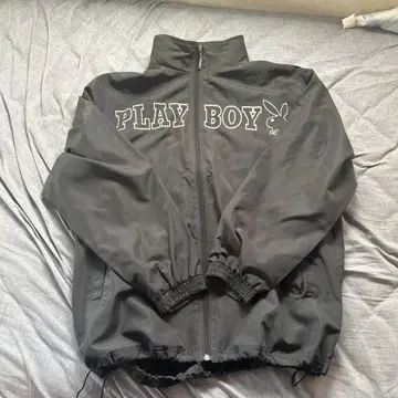 PLAYBOY 블랙 나일론 자켓 M 사이즈
