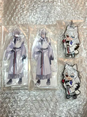 컬러풀 피치 제일복권 러버 참 아크릴 스탠드 도누쿠