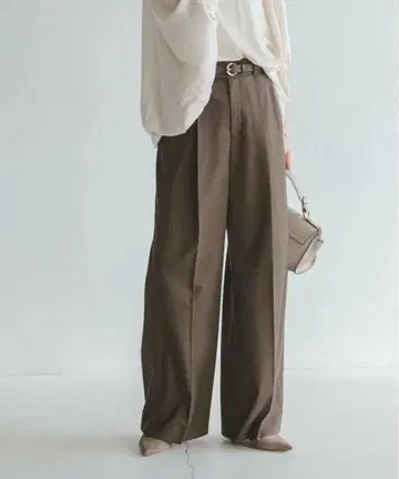 NOBLE 에스테르 트윌 스트레치 슬랙스 팬츠 36 사이즈