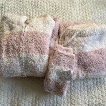 젤라또피케 룸웨어 후드티 팬츠 삭스 세트