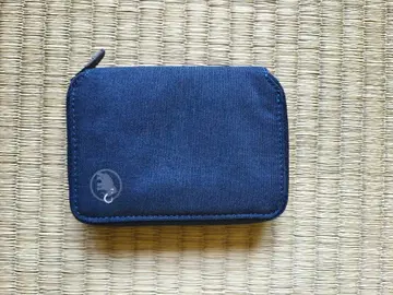 MAMMUT 네이비 코인 케이스