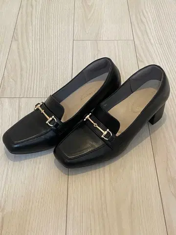 ORiental TRaffic 힐 로퍼 금장 장식 230