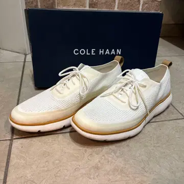 콜한 화이트 메쉬 스니커즈