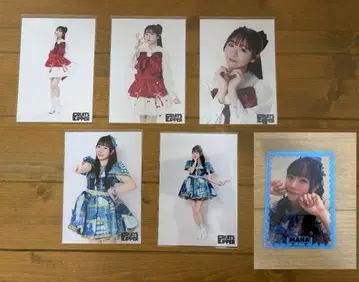 마나카 마나 사진 트레이딩 카드