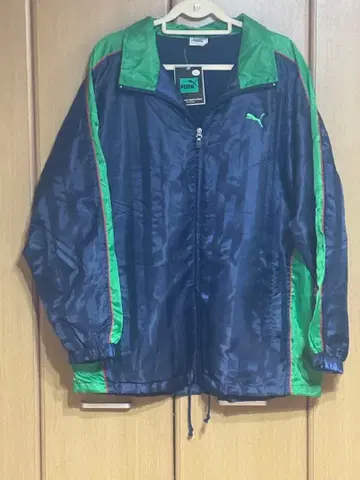 택 포함 새상품 PUMA 네이비 그린 자켓 LL