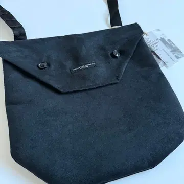 미사용 새상품 ENGINEEREDGARMENTS 페이크 스웨이드 숄더백