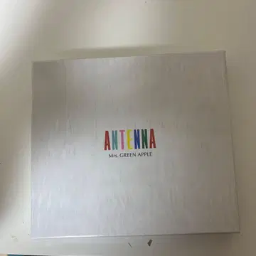 Mrs. GREEN APPLE ANTENNA