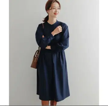 어반 리서치 도어즈 원피스 네이비 깔끔한