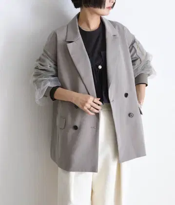 오간자 슬리브 테일러드 자켓 그레이쉬 베이지 택 포함 미사용 새상품