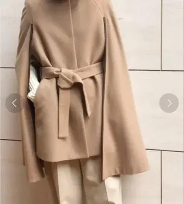 바나나 리퍼블릭 케이프 코트