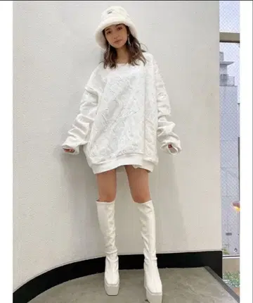 GYDA CATIVATEPUFF 자카드 상의 빅 실루엣 오늘만 가격 인하