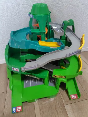 토미카 2개의 코스를 왔다 갔다! 트윈 코스 산길 드라이브