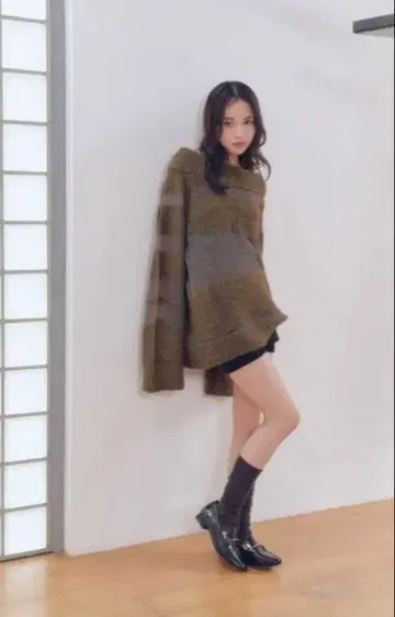 sheer pattern knit andequal