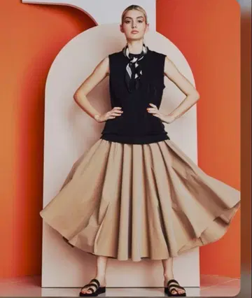 Sov. 샴브레이 플레어 스커트