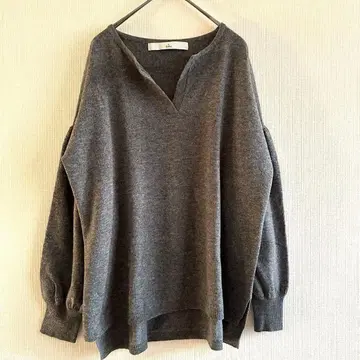 TIARA 키넥트 벌룬 슬리브 니트 캐시미어 함유