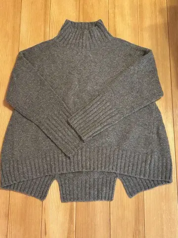 마오 메이드 울 혼방 스웨터