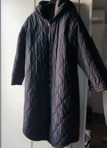 네이비 퀼팅 자켓 후드 부착