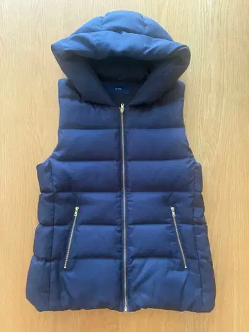 SHIPS 후드 부착 네이비 다운 베스트