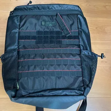 모우부스의 백팩