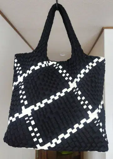 BINDYA New York 토트백과 파우치