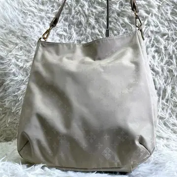 russet 모노그램 나일론 자카드 원 숄더백 에크루