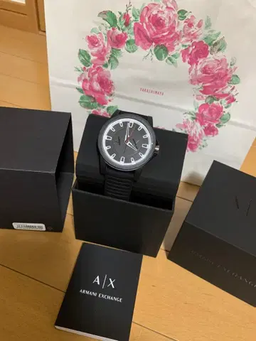 택 포함 미사용 새상품 아르마니 익스체인지 손목시계 선물용 A/X