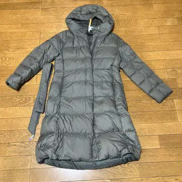 그레이 후드 부착 다운 자켓 M 사이즈