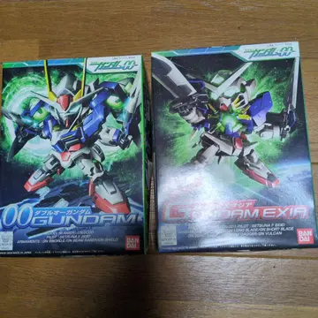 반다이 00건담 & 건담 엑시아 2체 세트