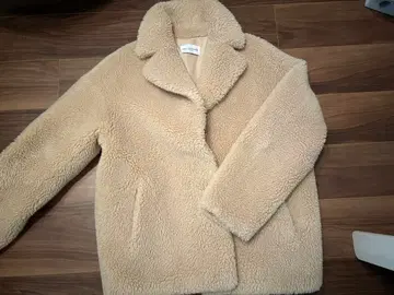 캘런솔로지 PELLESSIMO 페레시모 보아 코트 베이지